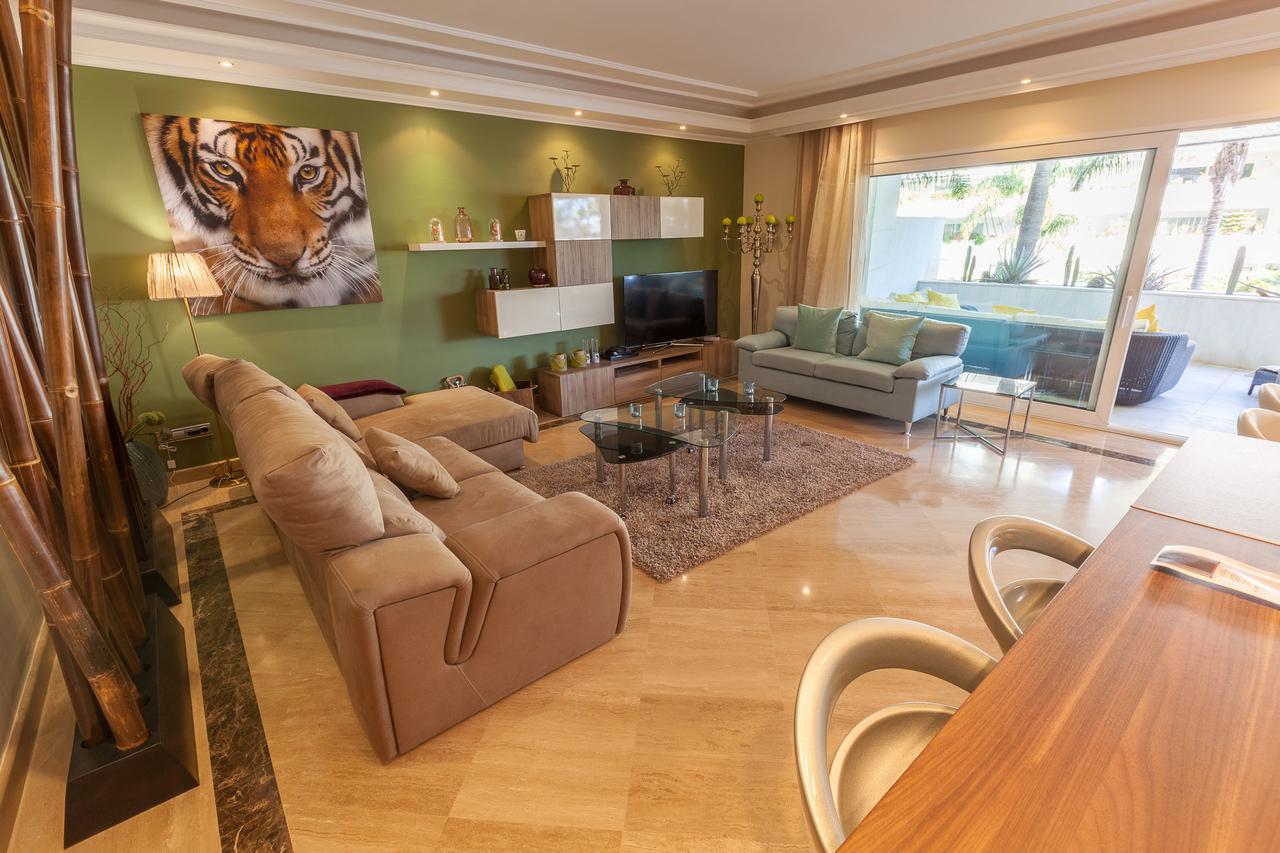 Appartement Puerto Banus Getaway Giant Heated Pool And Gym Marbellac