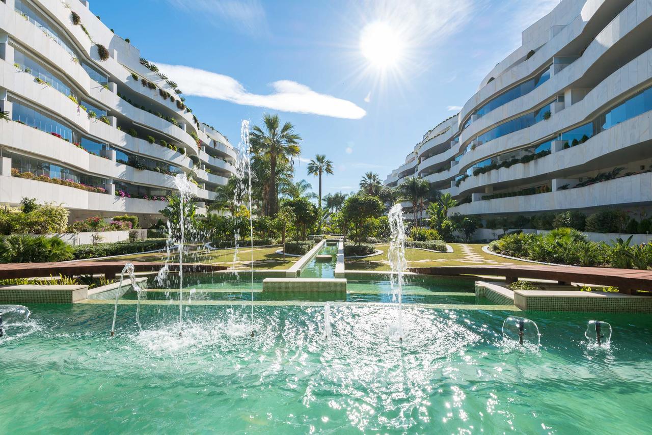 Puerto Banus Getaway Giant Heated Pool And Gym Marbellac